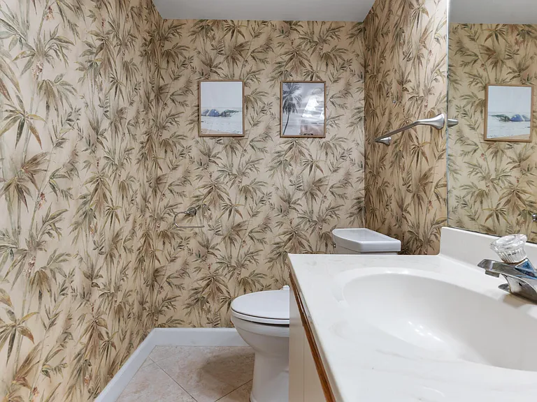 2488 Harbour Cove Dr — Photo 12