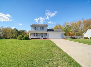 3057 Beaver Creek Rdg, Adrian, MI 49221