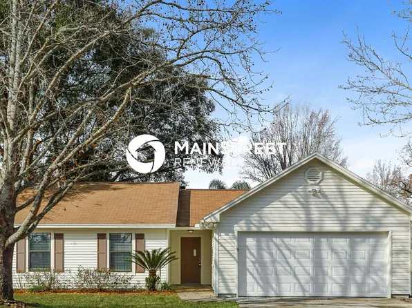 2900 Vinewood Pl, Green Cove Springs, FL 32043