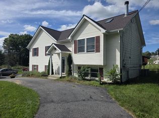 201 Ridgebury Rd, New Hampton, NY 10958