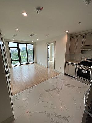 2nd image of 141-26 Northern Blvd #9