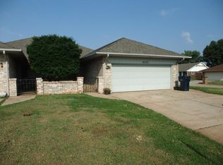 8233 Springbrook Dr, Oklahoma City, OK 73132