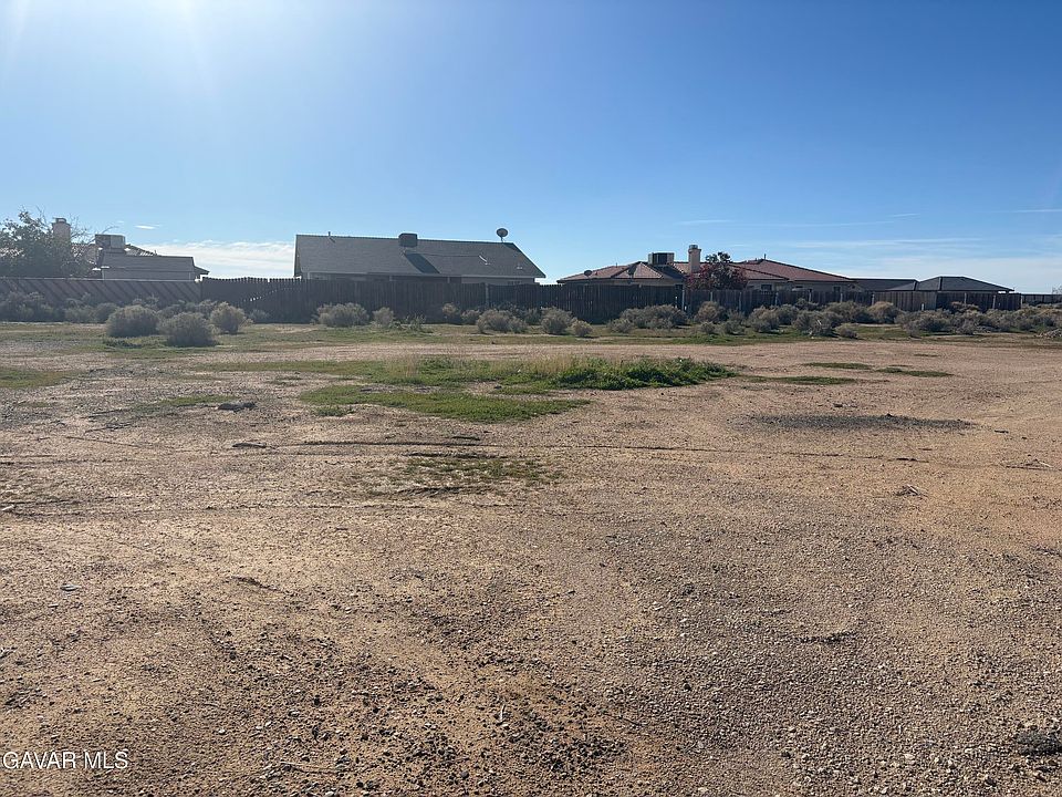 1st image of Glade Ave