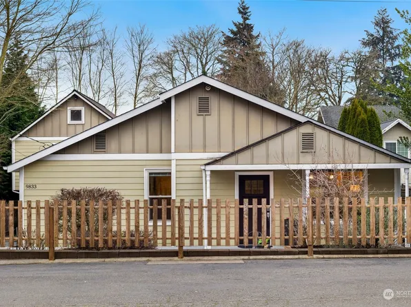 9833 24th Avenue SW, Seattle, WA 98106
