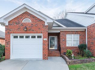 124 Olde Manor Ct, Siler City, NC 27344