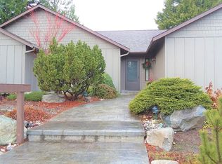 101 Northwestern Pl, Sequim, WA 98382