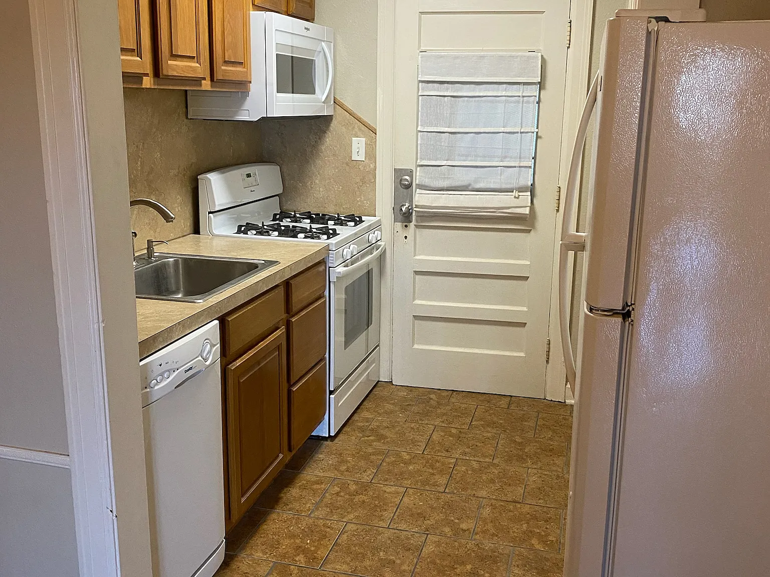 1604 East 13th Street - 7 — Photo 3