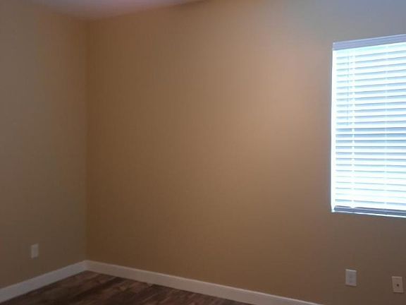 3rd image of 407 End Ave