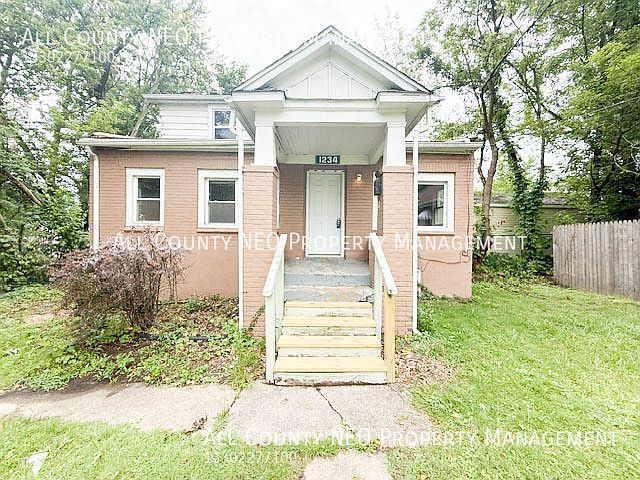 1st image of 1234 Winton Ave