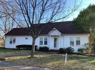 1621 Ash St, Commerce, TX 75428