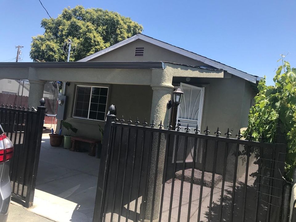 1st image of 1738 N Gilchrist Ave