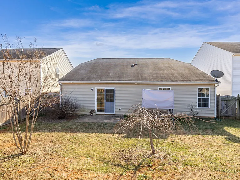 3879 Foliage Dr — Photo 14