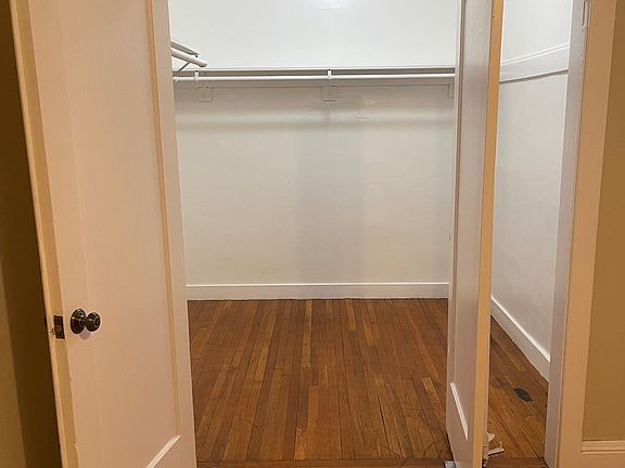 2nd image of 1441 Taylor St #304