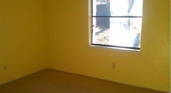 3rd image of 840 Ladonna Ave