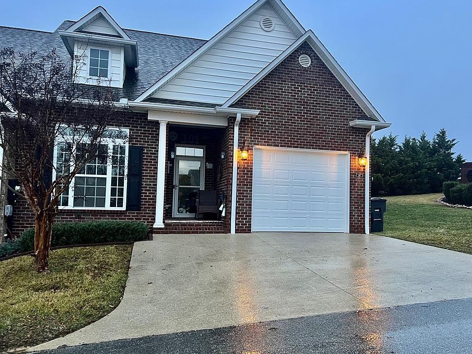 1st image of 301 Bowerwood Cir
