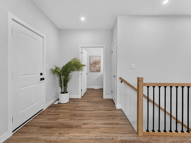 23 Silver Creek Rd — Photo 18