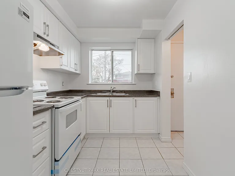 44 Romfield Dr #23 — Photo 4