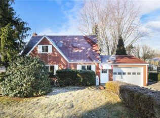 1209 Middle Rd, Glenshaw, PA 15116