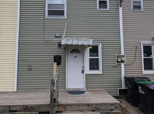 31 Lardner Ct, Tonawanda, NY 14150