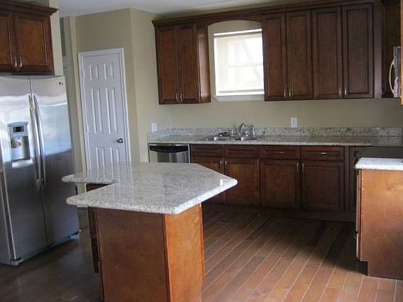 3rd image of 2100 Post Office St APT 10