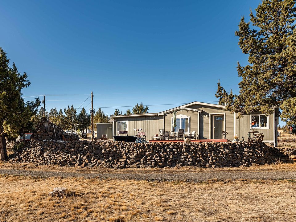 1st image of 15050 SE Winchester Loop