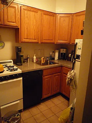 Rented by New Yorker Realty | media 22