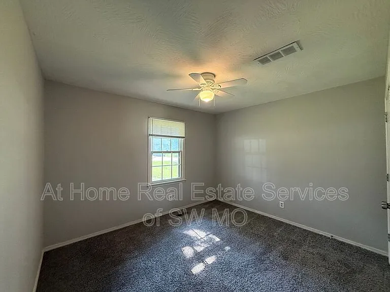 4123 S Sunrise Ave — Photo 9