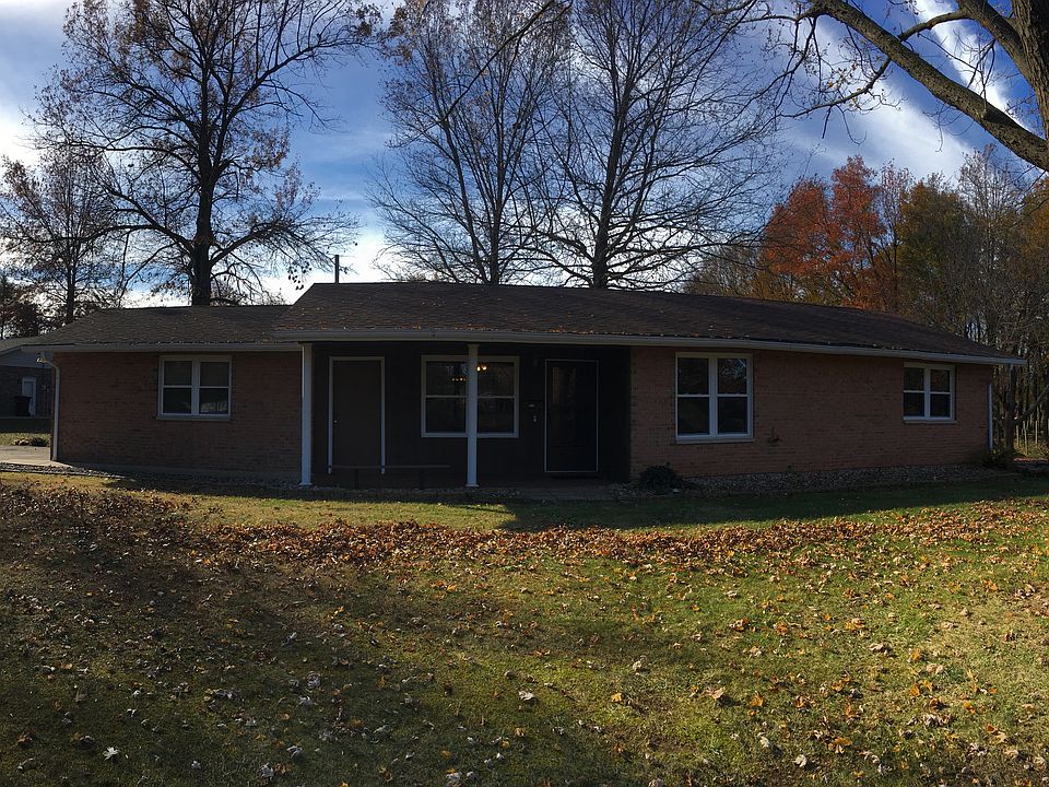 1st image of 207 Westwood Dr