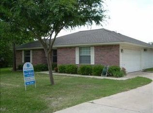 1911 S West Dr, Leander, TX 78641