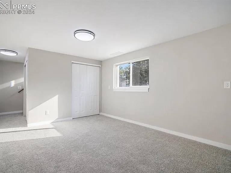 1188 Commanchero Dr — Photo 16