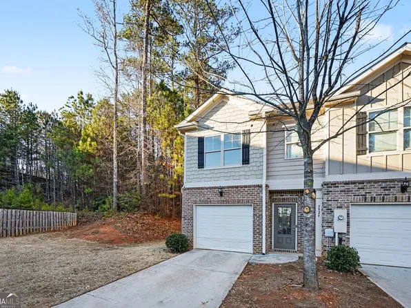 5924 Cassie Dr, Lithonia, GA 30038