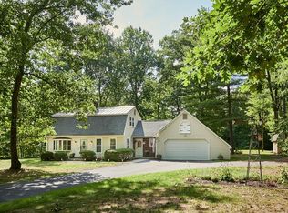 62 Gilbert Rd, Southampton, MA 01073