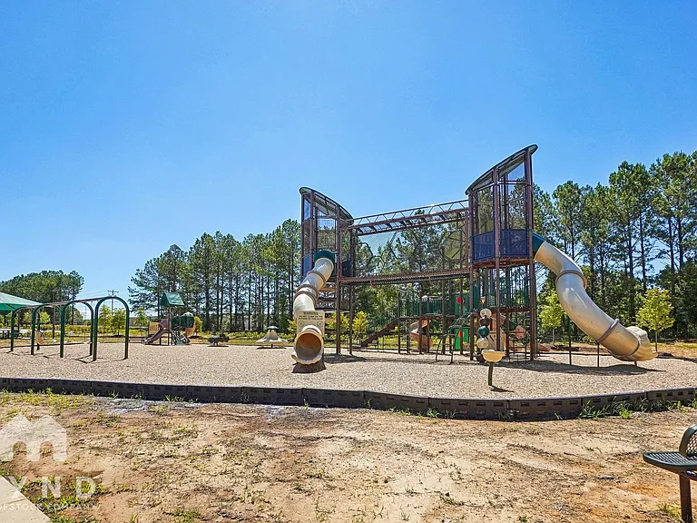 282 Royal Meadow Dr — Photo 33