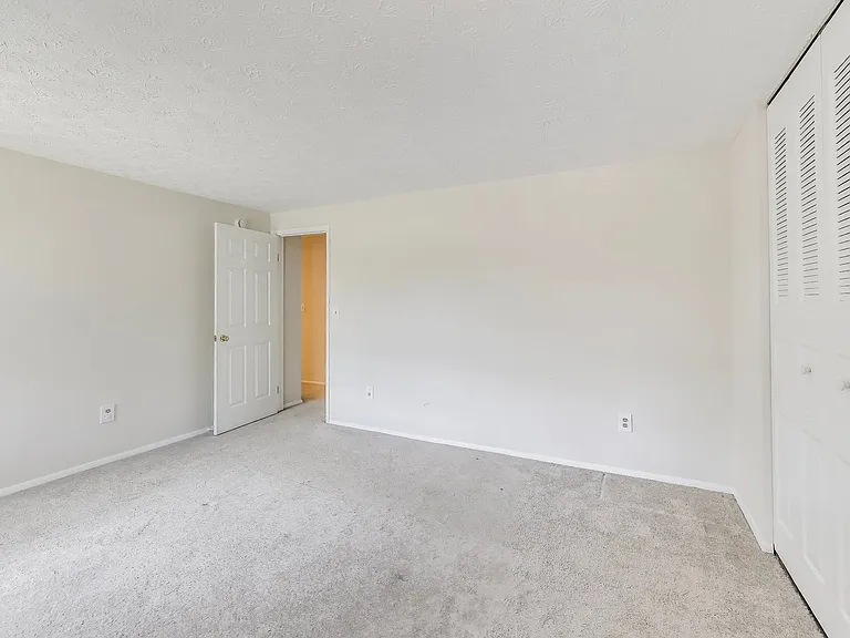 1337 Crockett Ln — Photo 26