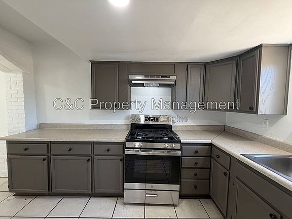 2nd image of 281 W 12th St