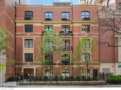 1112 N Dearborn St APT 1, Chicago, IL, 60610