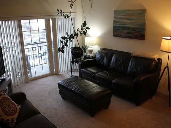 5th image of 405 Creekside Dr #404