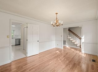 6115 Winthrop Dr, Raleigh, NC 27612
