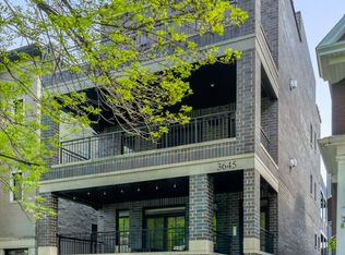3645 N Damen Ave #1, Chicago, IL 60618