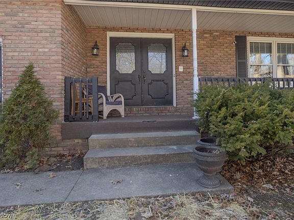 4th image of 65 Guise Park Dr