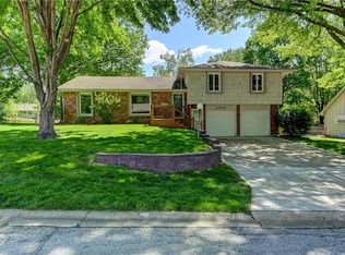 12733 Winchester Ave, Grandview, MO 64030