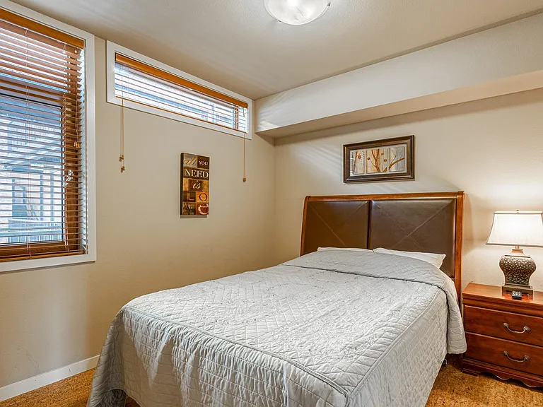 2220 W Woodin Ave #306 — Photo 27