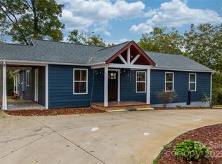 1515 Berkley St SW, Lenoir, NC 28645