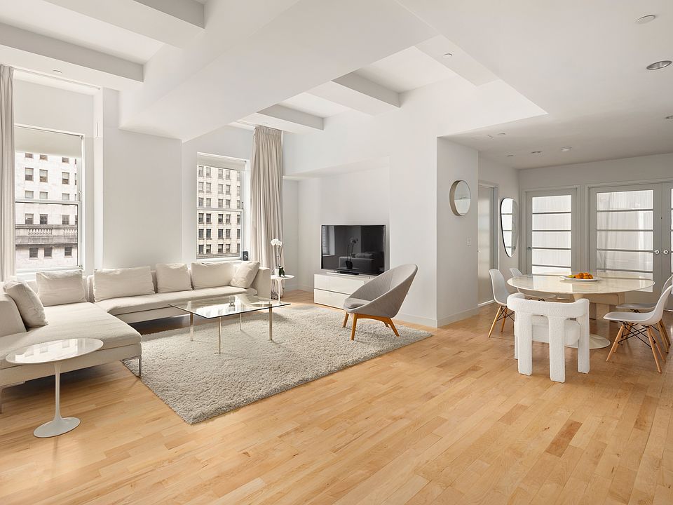 1st image of 15 Broad St APT 1000