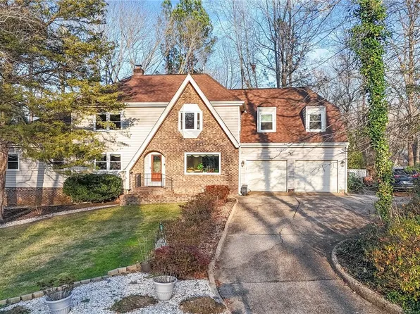 5901 Harbourwood Pl, Midlothian, VA 23112