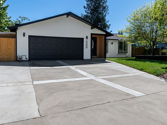 5th image of 286 SE 33rd Ave