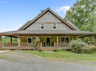 172 School Rd E, Marlboro, NJ 07746