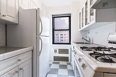 Sold by Dwell Residential Inc