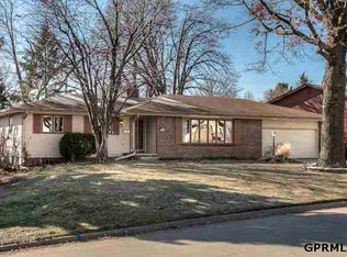 10315 Sunburst Cir, Omaha, NE 68134