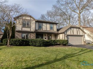 2421 Notting Hill Rd, Toledo, OH 43617